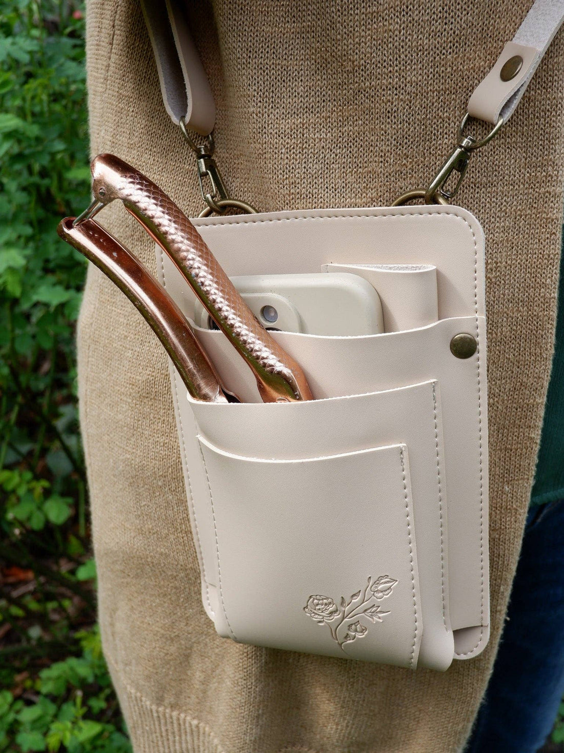 Crossbody Garden Tool Bag: Bone