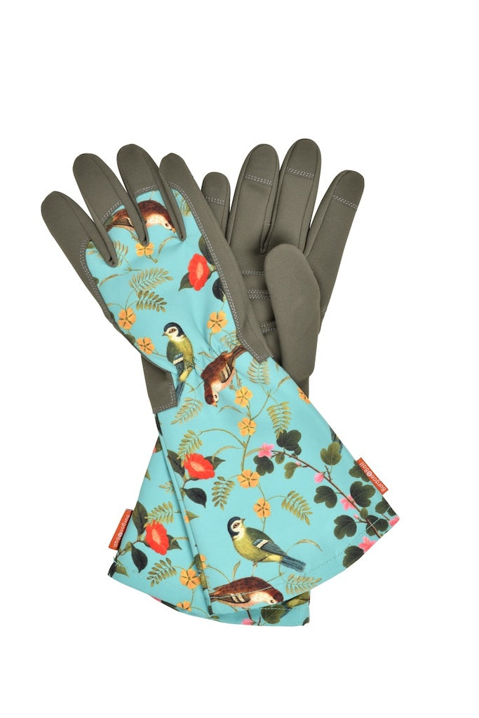 Gardening Gloves: Flora &amp; Fauna Gauntlet Gloves